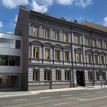 Lyly Apartment - Modern Apartment With Free Parking Prague Luaran gambar